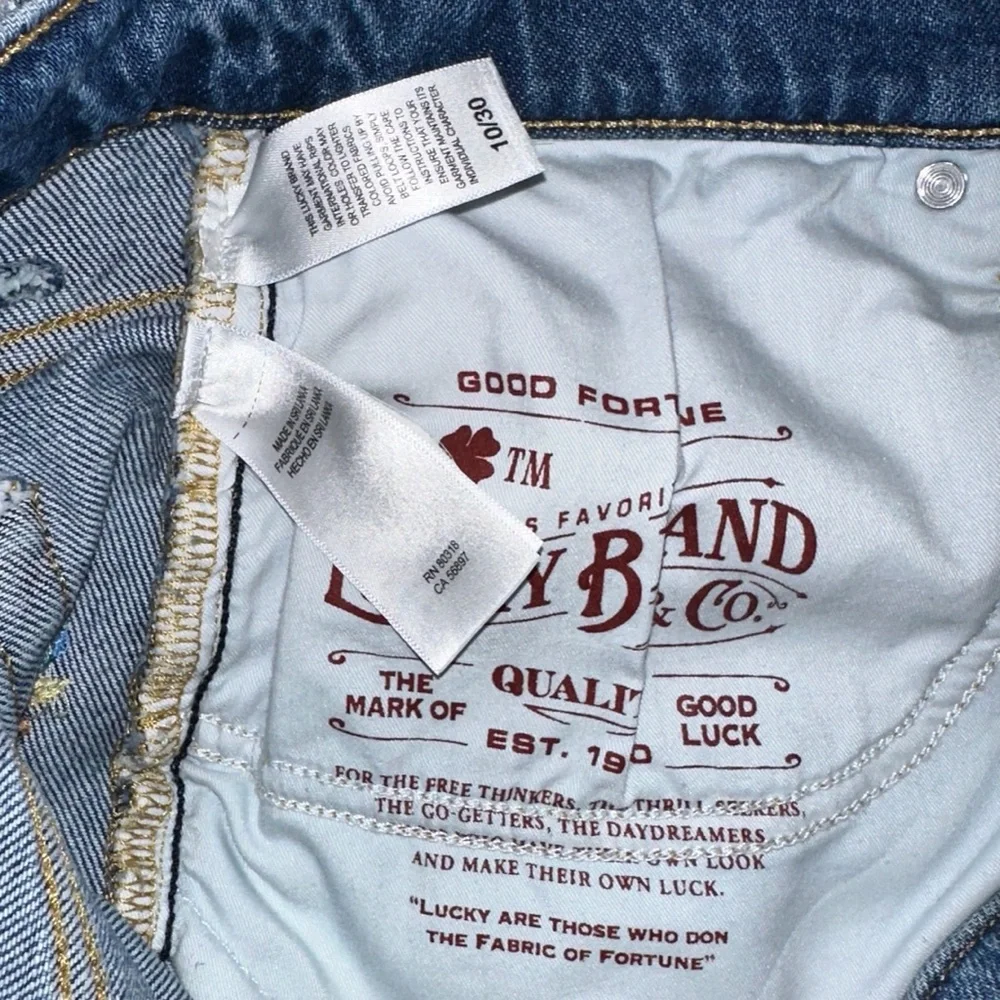 Lucky Brand | Lucky Legend 90s Midi Shorts Embroidered High Rise 5